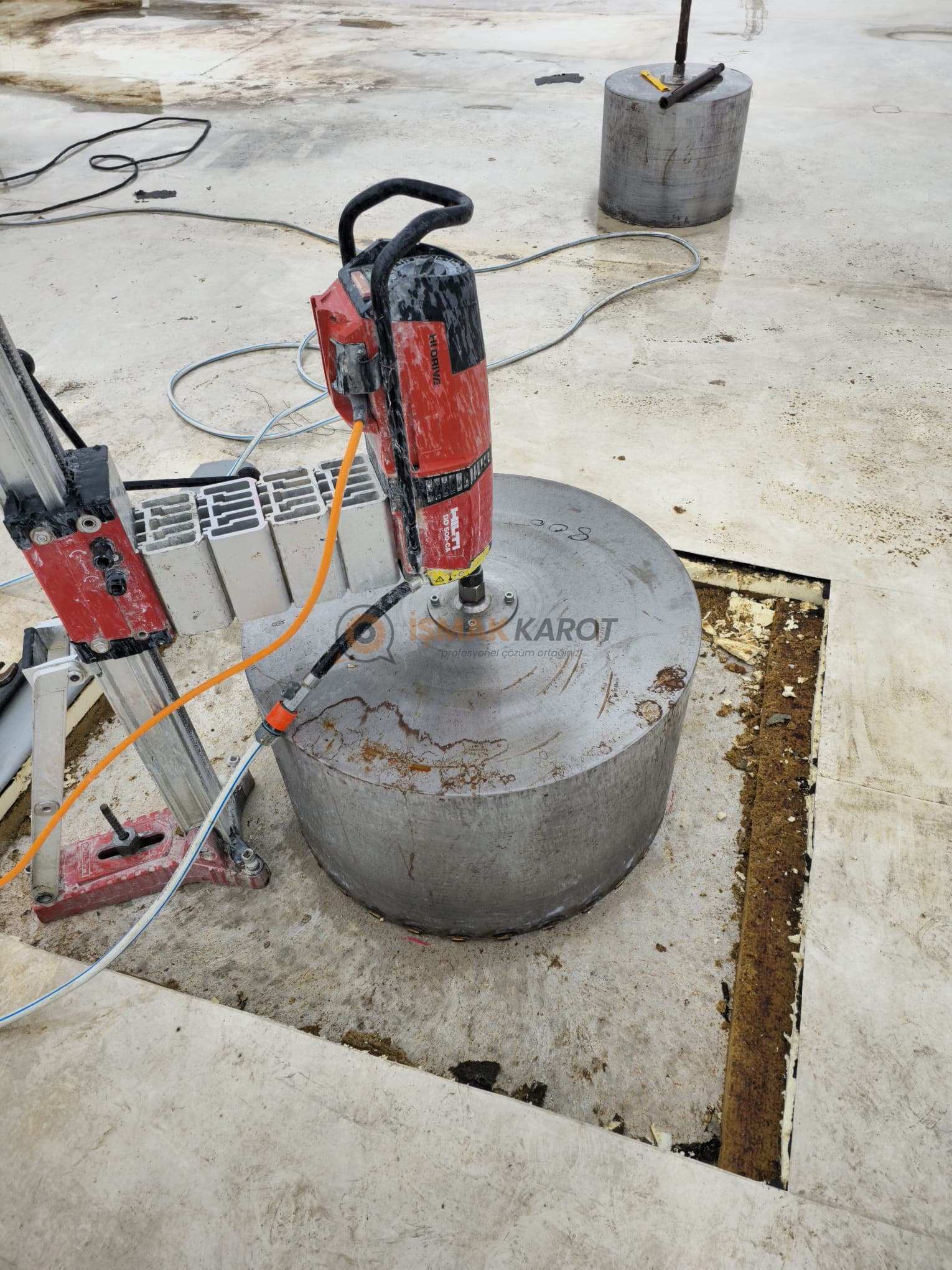 Adana karot ve beton kesme — saha görseli